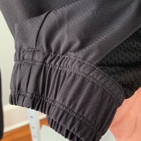 Athleta Quest Jogger Pants - Picture 13 of 15